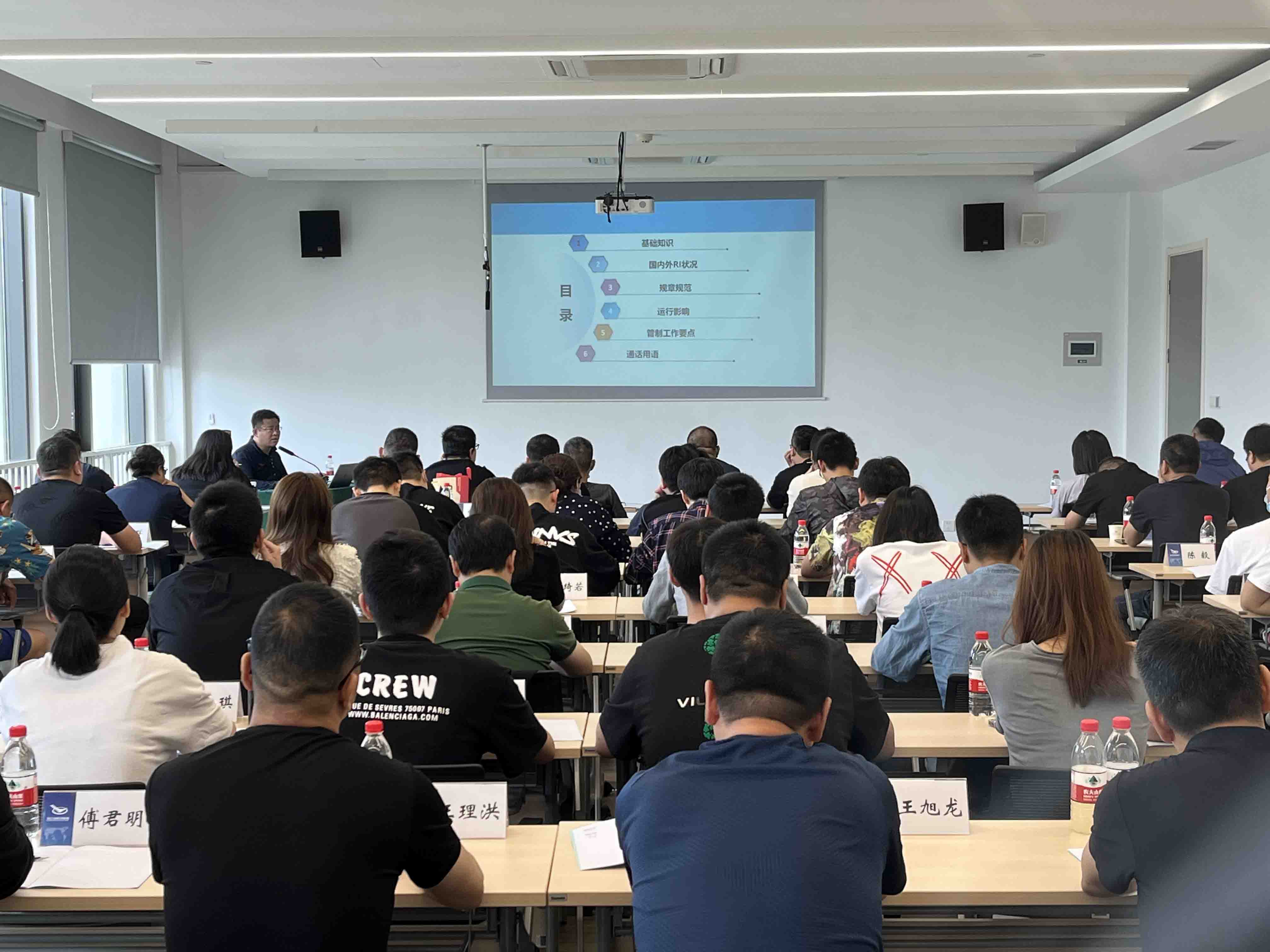 1684720688901841.jpg 5.jpg