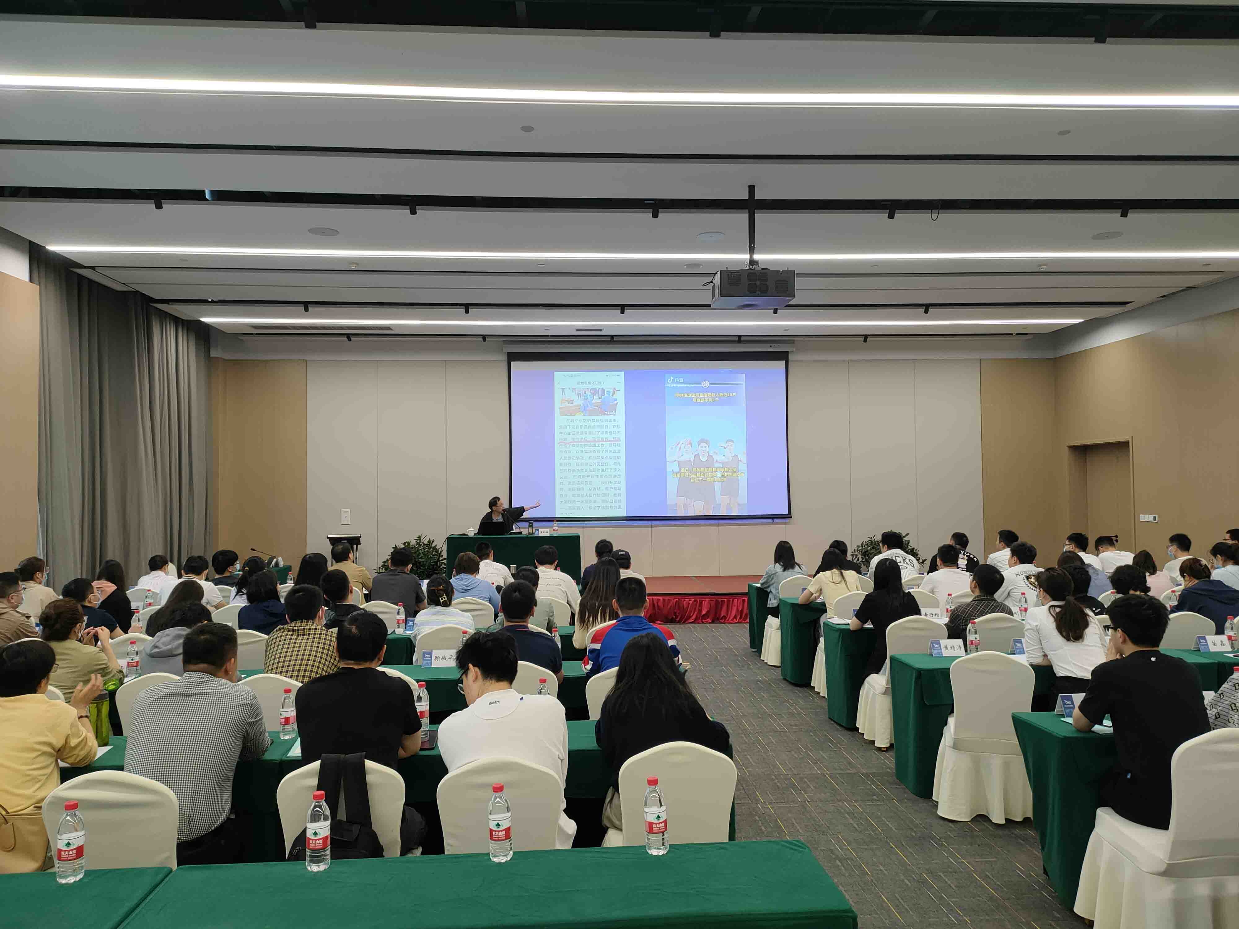 1685082647884019.jpg 1.jpg