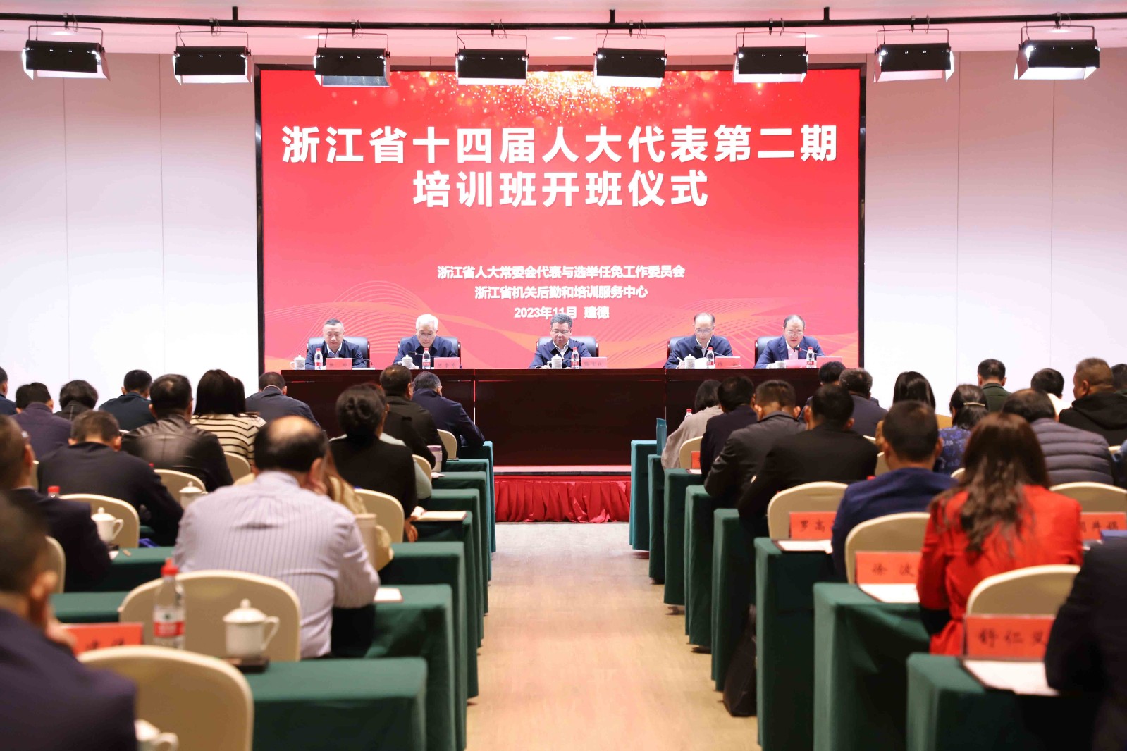 1700014523344965.jpg c63c10f9d2fde3243ff034f27892e26.jpg